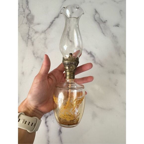 Small miniature glass hurricane oil lamp American bald eagle vintage - Picture 1 of 4